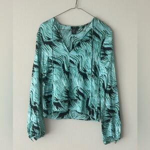 BCBGMaxAzria Women's Aqua and Black Blouse